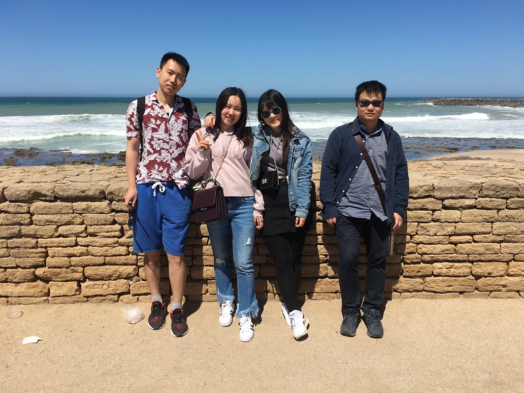 摩洛哥合照.jpg